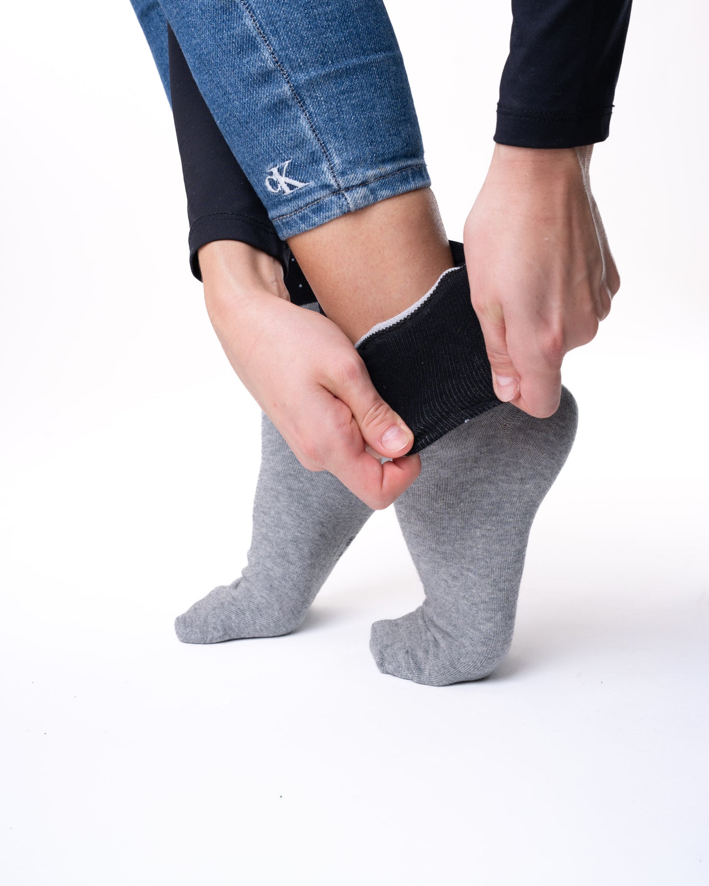 6 párov dámskych ponožiek bez gumičky, jednofarebné s hrotmi 5339/dvojfarebné