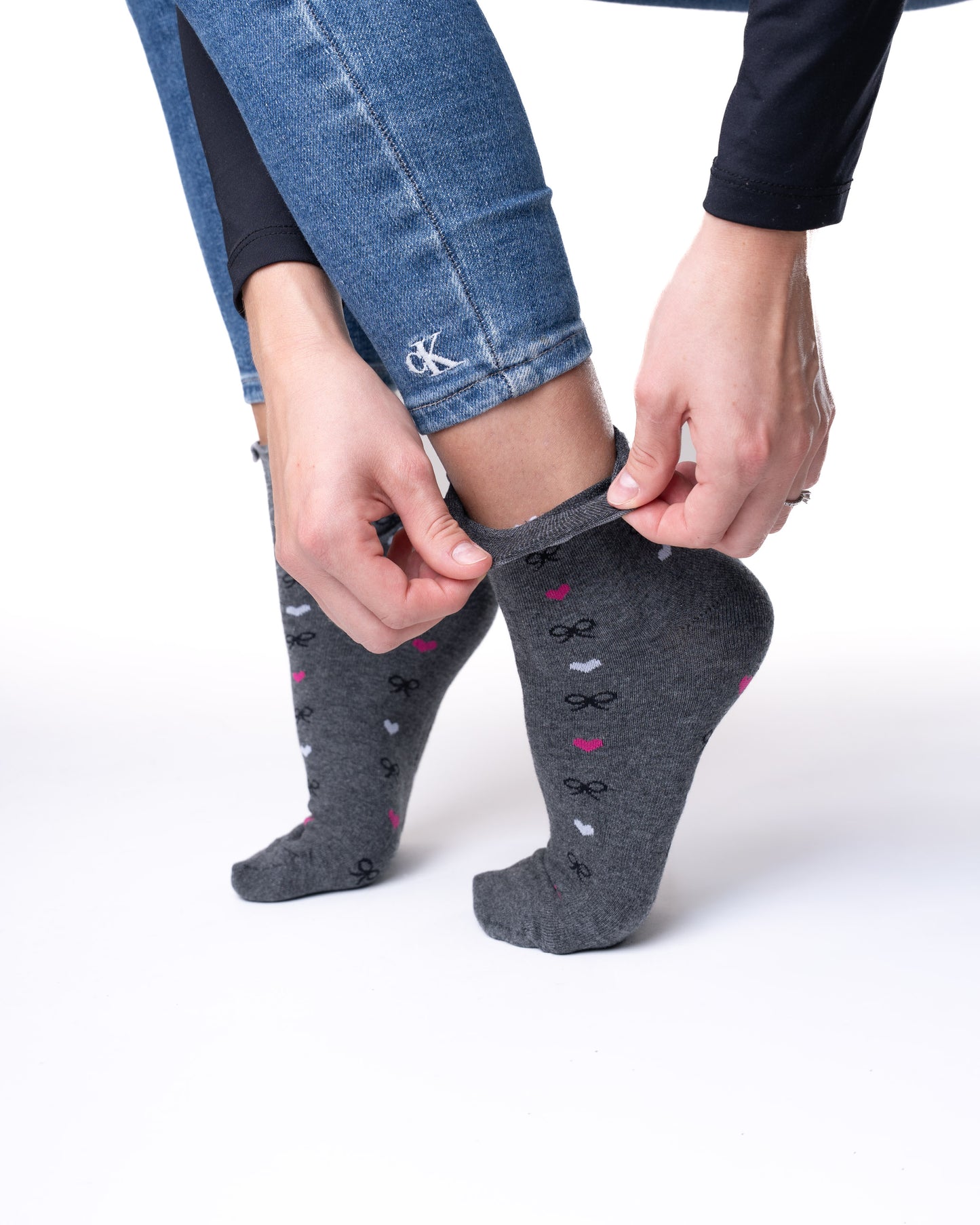 6 párov dámskych ponožiek bez gumy, stredne vysoké s mašličkami 5825