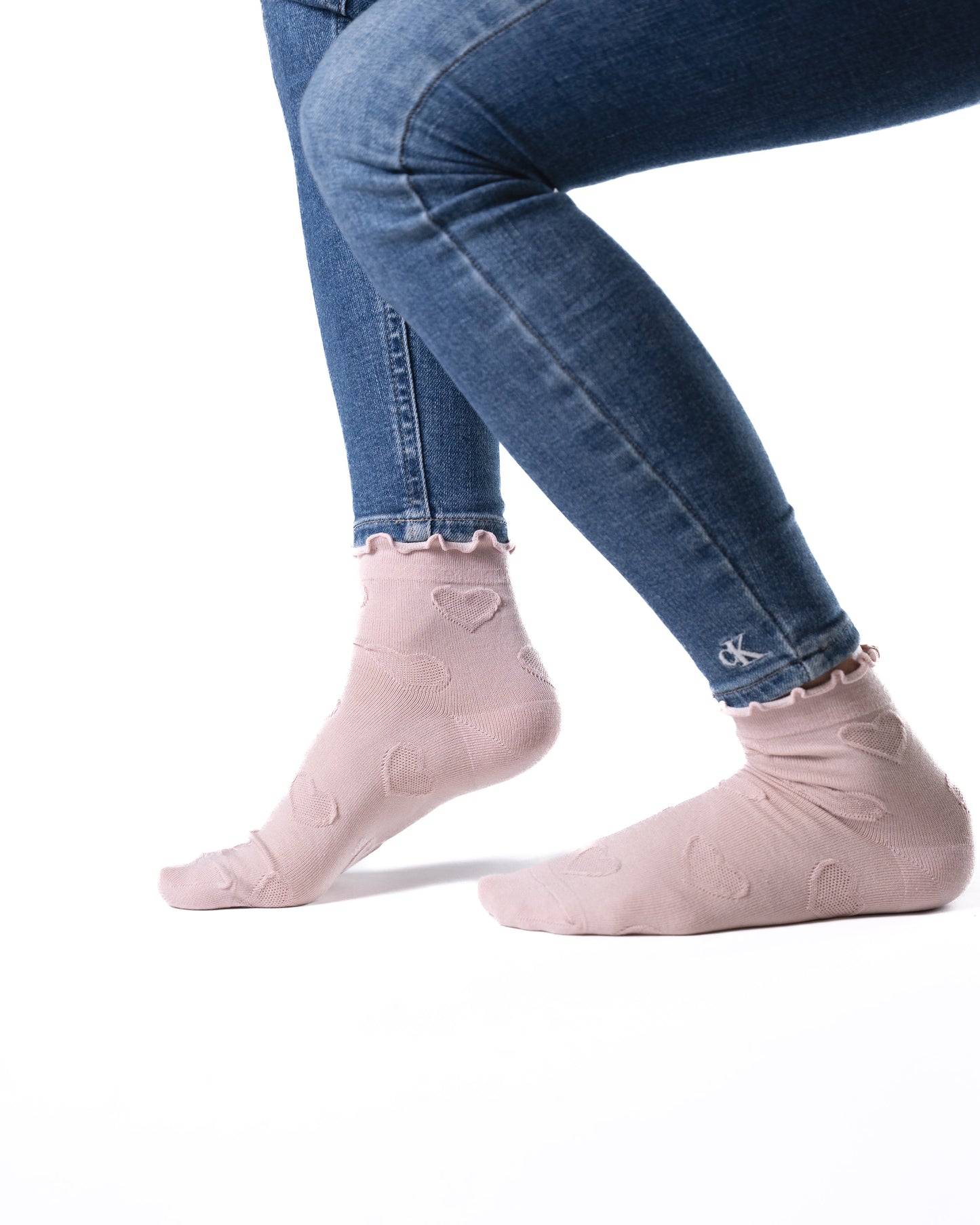 6 párov dámskych polovysokých ponožiek bez gumičky, reliéfne srdce 5947