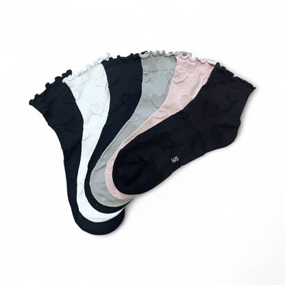 6 párov dámskych polovysokých ponožiek bez gumičky, reliéfne srdce 5947